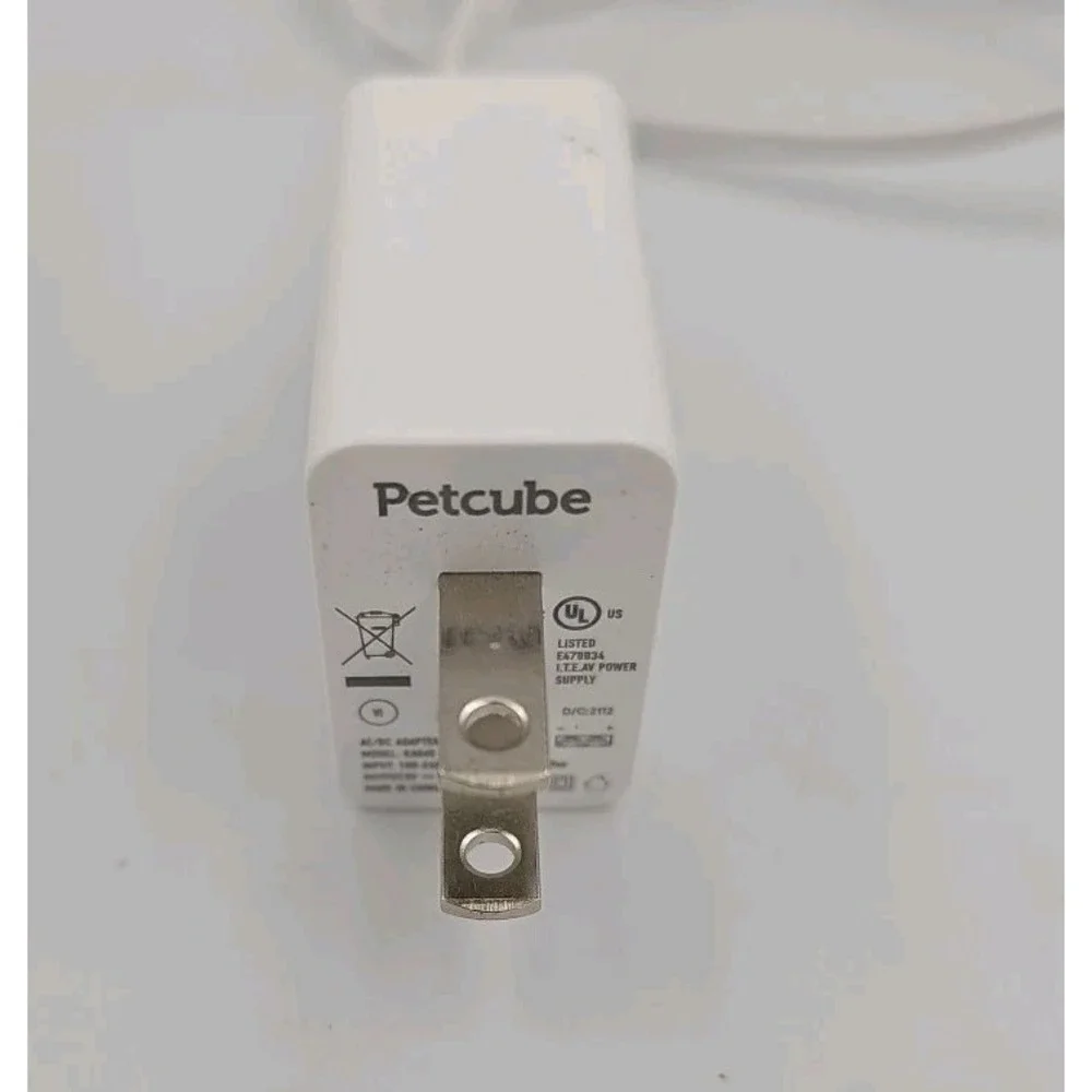 Petcube‎ CC10US Cam Pet Monitoring Camera with Built-in Home Surveillance